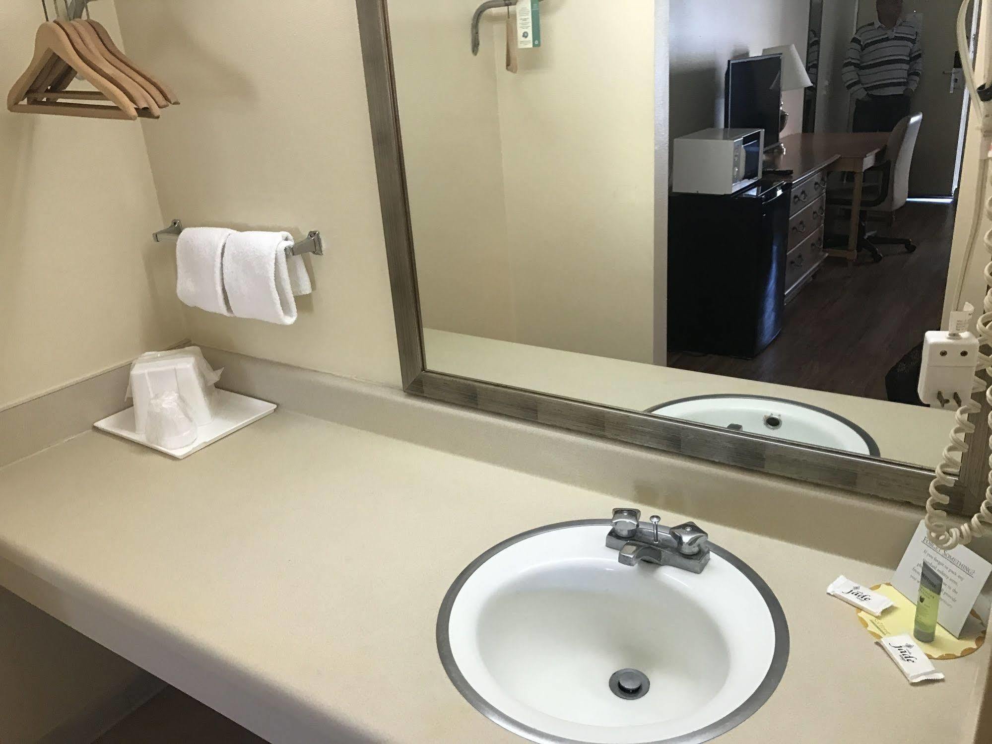 Quality Inn بريستول المظهر الخارجي الصورة